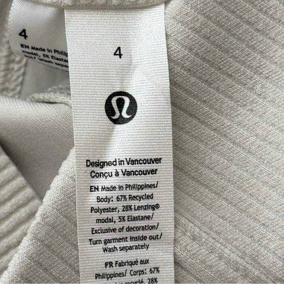 Lululemon Ribbed Softstreme Flared Pant Women’s Size 4 High Rise New With Tags - Picture 3 of 8